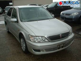 2003 Toyota Vista Photos