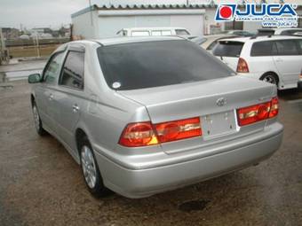 2003 Toyota Vista Photos