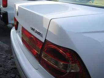 2003 Toyota Vista Pictures