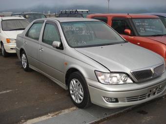 2003 Toyota Vista Photos