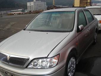 2003 Toyota Vista Pictures