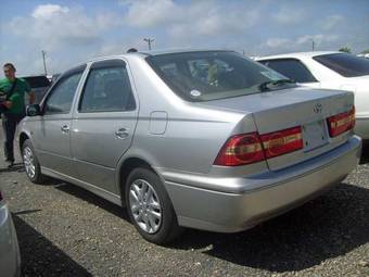 2003 Toyota Vista Pictures