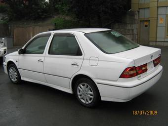 2003 Toyota Vista Pictures
