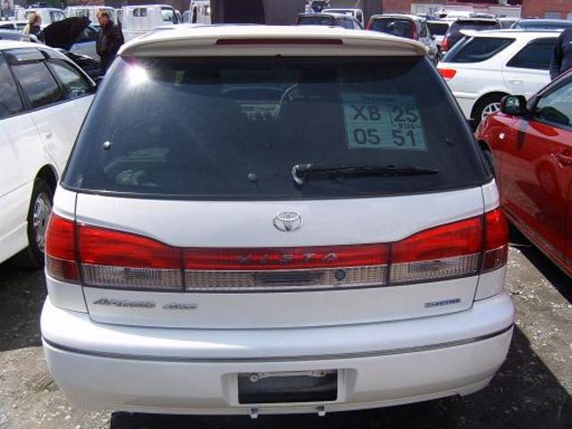 1999 Toyota Vista Ardeo