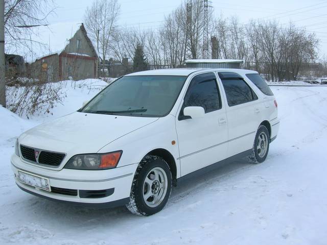 1999 Toyota Vista Ardeo