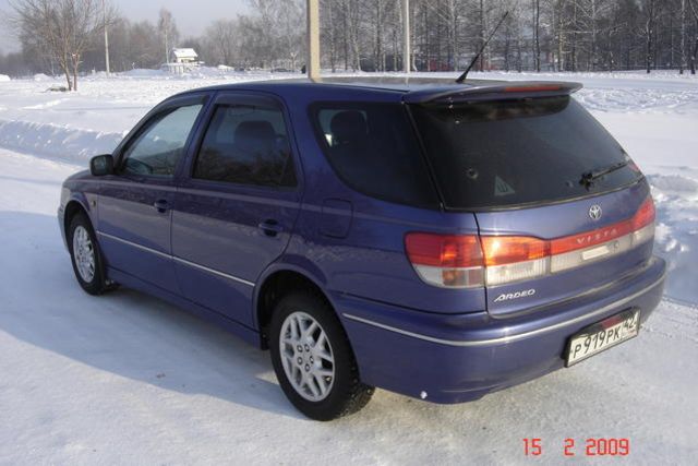 1999 Toyota Vista Ardeo