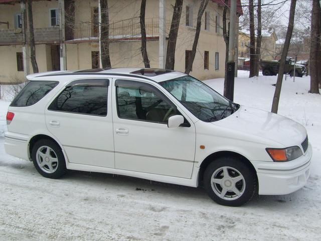 1999 Toyota Vista Ardeo