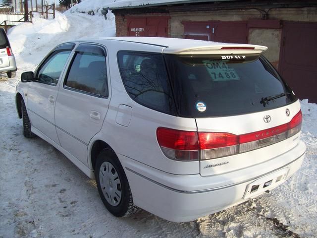 1999 Toyota Vista Ardeo