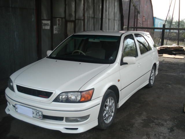 1999 Toyota Vista Ardeo