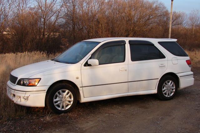 1999 Toyota Vista Ardeo