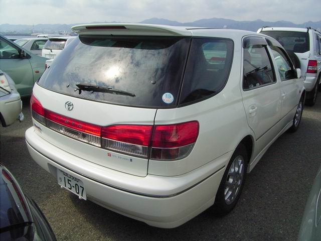 1999 Toyota Vista Ardeo Photos
