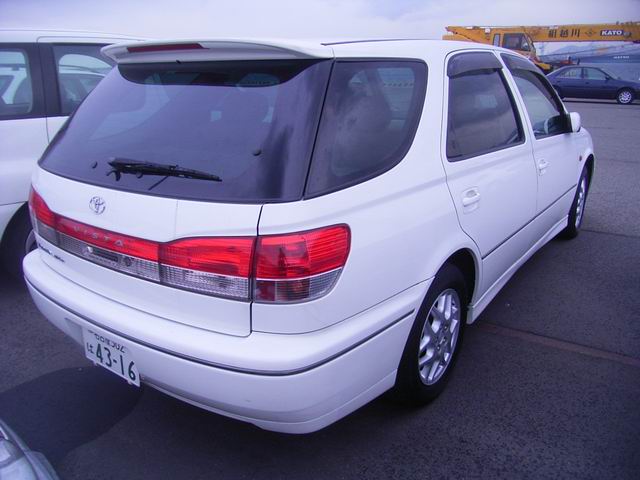 1999 Toyota Vista Ardeo Pictures