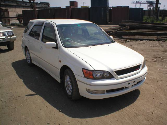 2000 Toyota Vista Ardeo