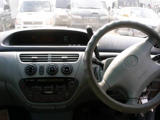 2000 Toyota Vista Ardeo