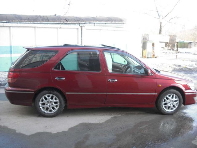 2000 Toyota Vista Ardeo