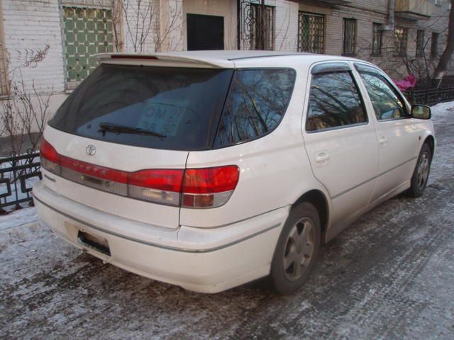 2000 Toyota Vista Ardeo