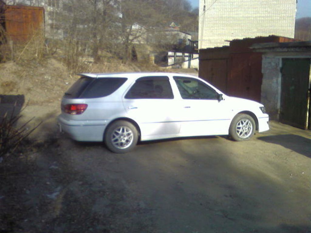 2000 Toyota Vista Ardeo