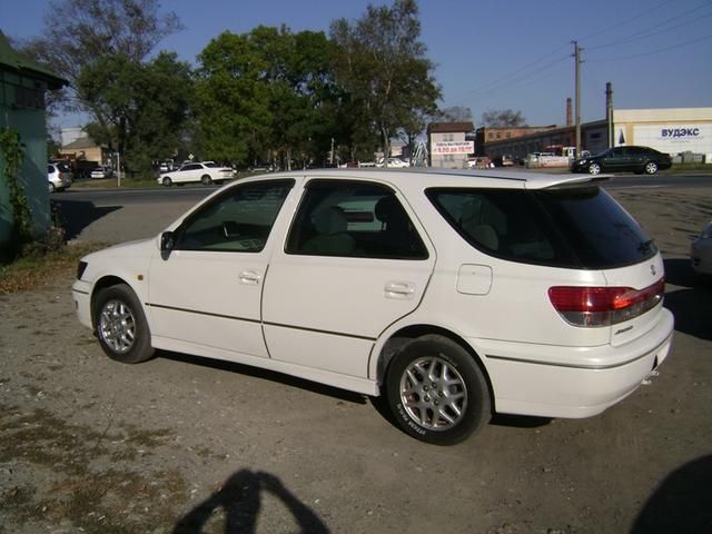 2000 Toyota Vista Ardeo