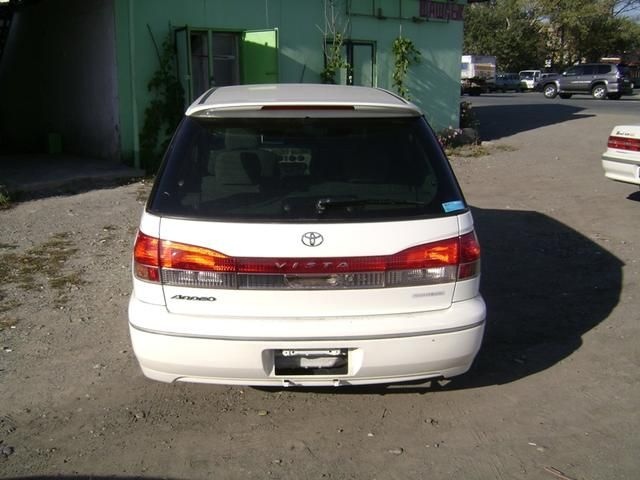 2000 Toyota Vista Ardeo