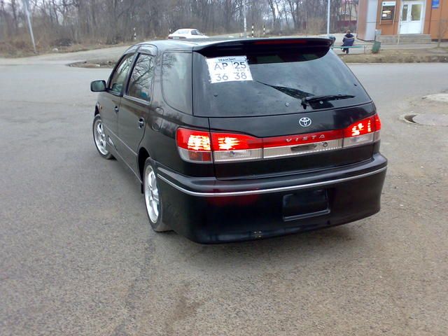 2000 Toyota Vista Ardeo