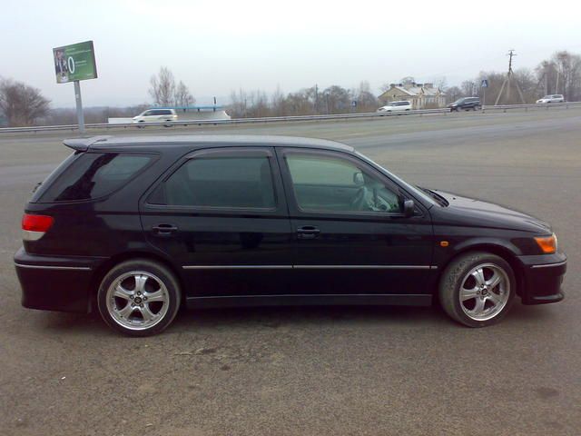 2000 Toyota Vista Ardeo