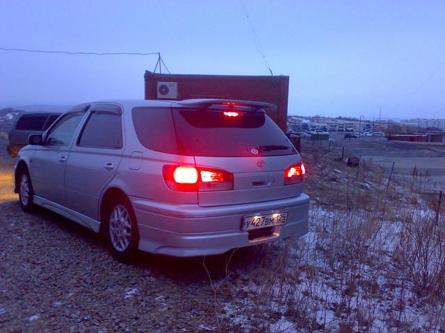 2000 Toyota Vista Ardeo