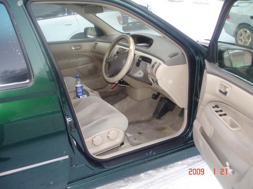 2000 Toyota Vista Ardeo
