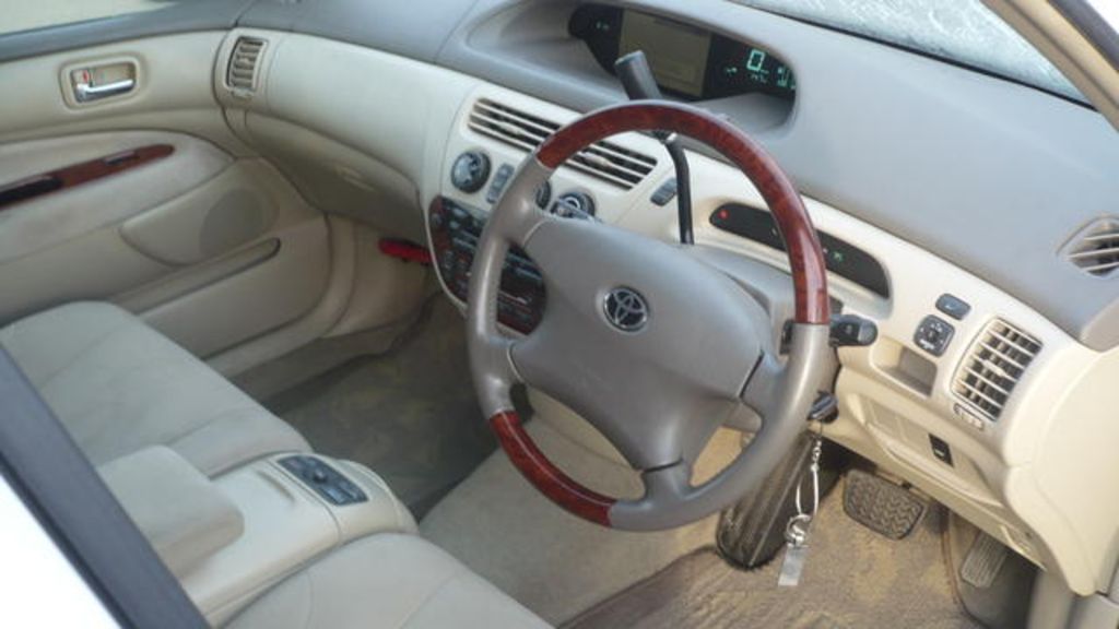 2000 Toyota Vista Ardeo