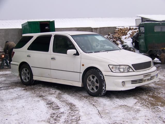 2000 Toyota Vista Ardeo