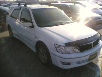 2000 Toyota Vista Ardeo Photos