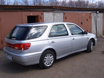 2001 Toyota Vista Ardeo