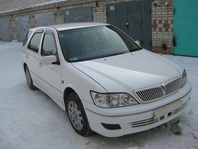 2001 Toyota Vista Ardeo