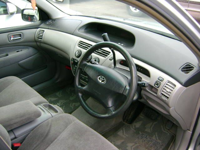 2001 Toyota Vista Ardeo