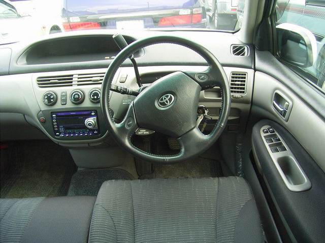2001 Toyota Vista Ardeo Photos