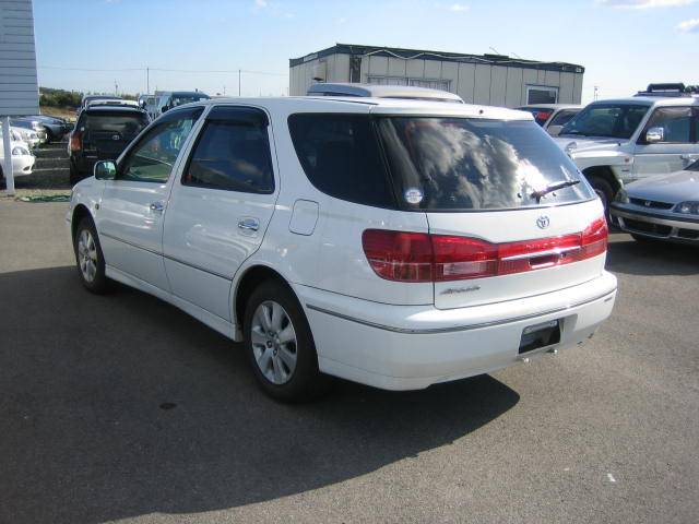 2002 Toyota Vista Ardeo