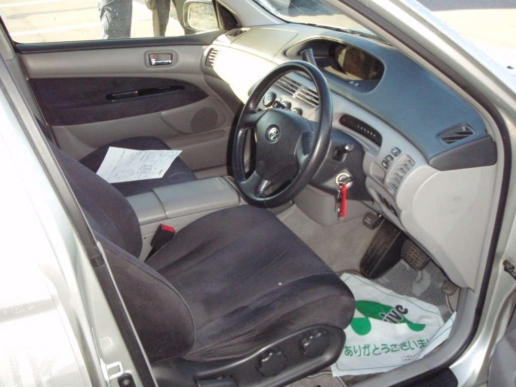 2002 Toyota Vista Ardeo