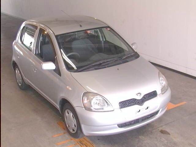 1990 Toyota Vitz Photos