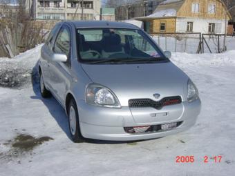 1999 Toyota Vitz