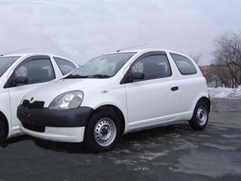 1999 Toyota Vitz