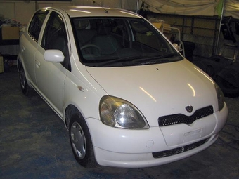 1999 Toyota Vitz