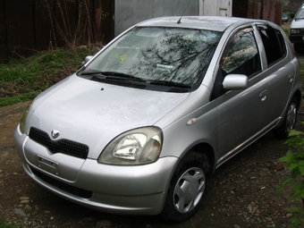 1999 Toyota Vitz