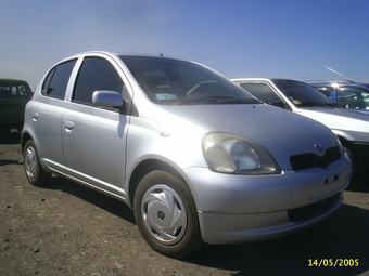 1999 Toyota Vitz