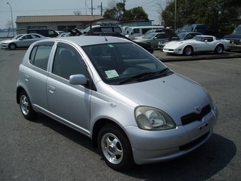 1999 Toyota Vitz