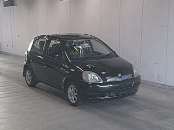 1999 Toyota Vitz