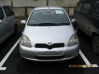 1999 Toyota Vitz