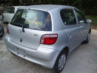 1999 Toyota Vitz