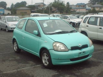 1999 Toyota Vitz