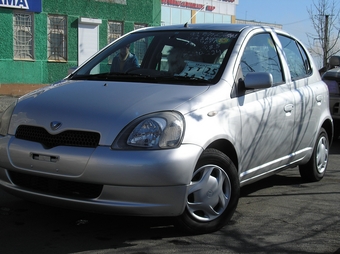 1999 Toyota Vitz