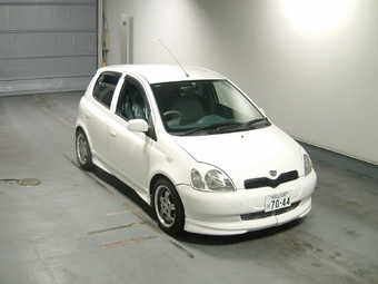 1999 Toyota Vitz