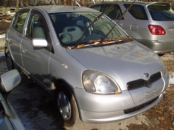 1999 Toyota Vitz